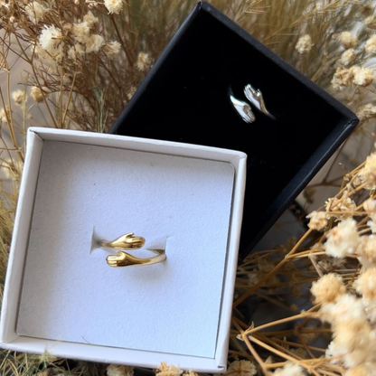 MONORA – PIERŚCIEŃ WIECZNEGO UŚCISKU